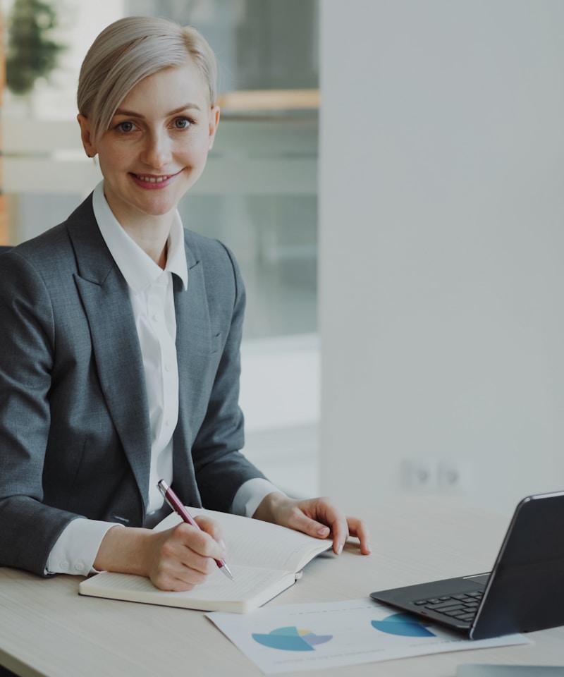 Leisa, certified bookkeeper at Scarlet Ibis Bookkeeping